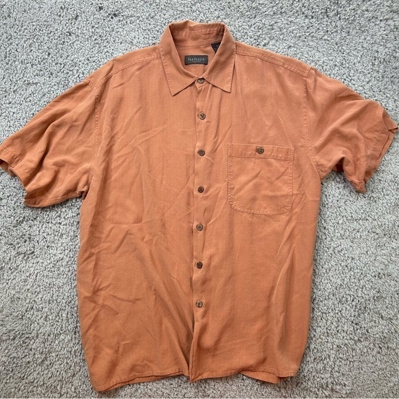 Van Heusen Shirt Mens Medium Silk Button Up Short Sleeve Pocket Casual Night Out - Picture 1 of 3